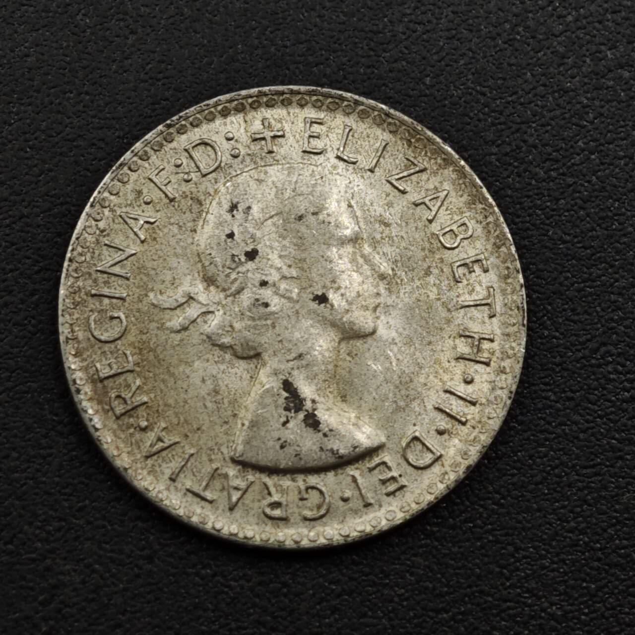 【淘币小摊】实时拍第八百零九拍   散币场   满百包邮可预留二周 每周一统一发货   澳大利亚1964年伊丽莎白二世3便士银币