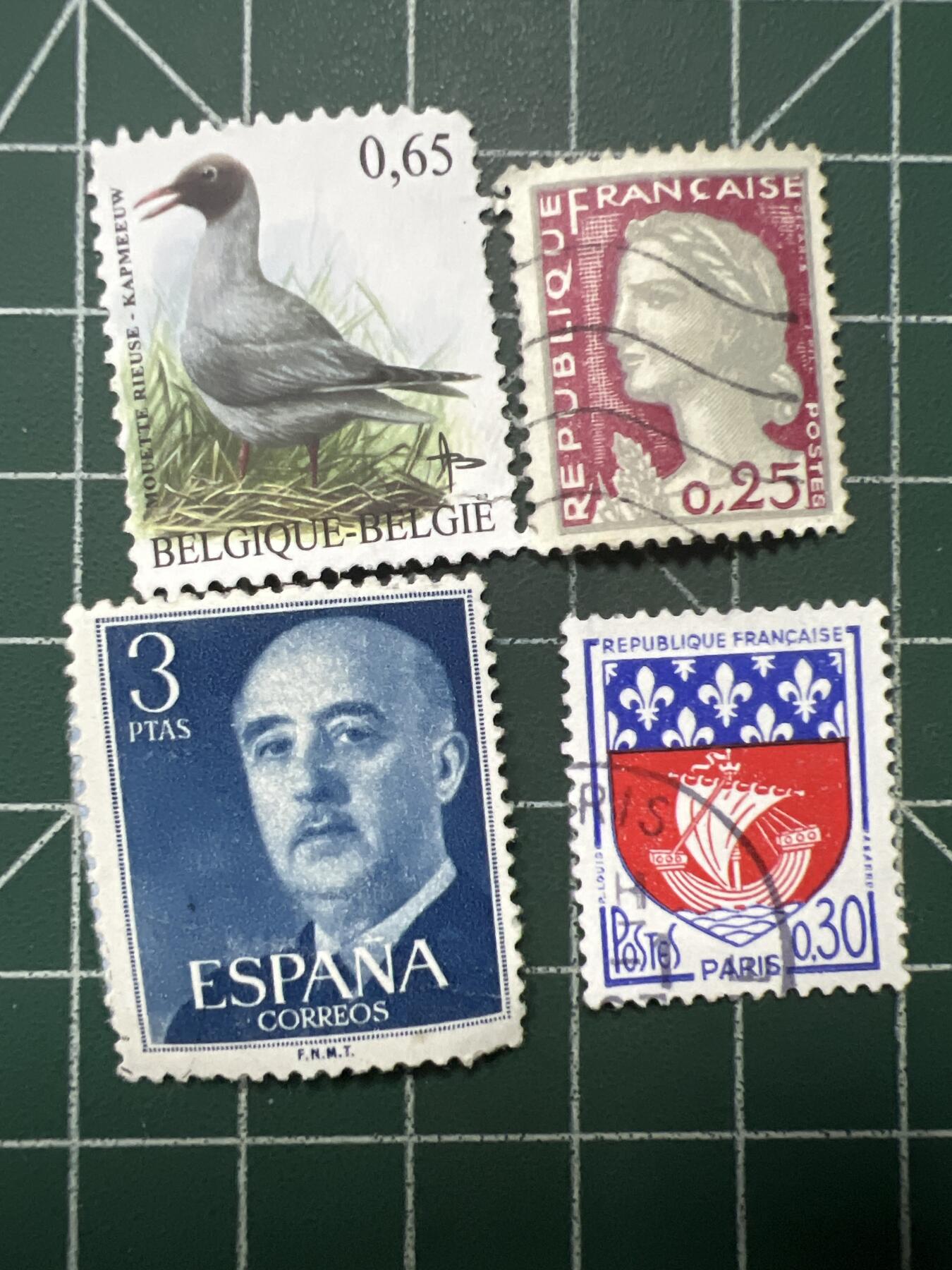 第1061 邮票专场 （无押金，捡漏，全场50包邮，偏远地区除外，接收代拍业务，本店十天发一次货） 邮票21