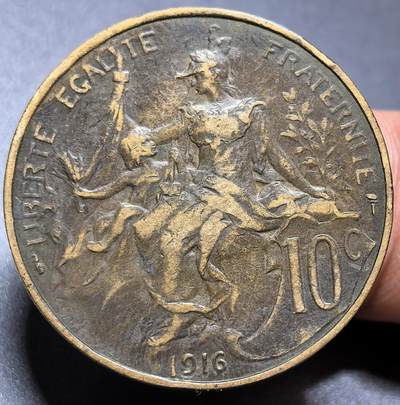 外国优质老铜币银币，周六九点倒数截拍，满百包邮，可寄存半年，喜欢朋友微信扫描二维码可直接参拍 - 法国1916年战争女神母与子10分火炬版
