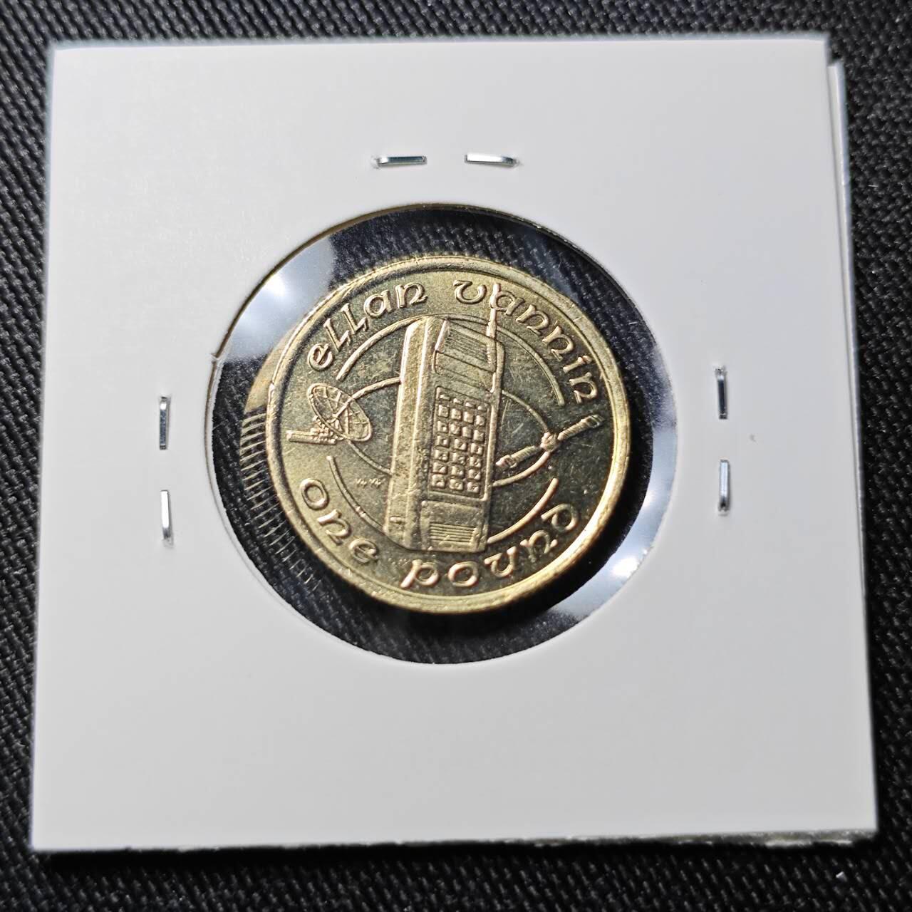 KK钱币收藏小铺 （套币 好品/批量散币 银币）专场  2月预留时间 周末发货  1988马恩岛1镑 好品