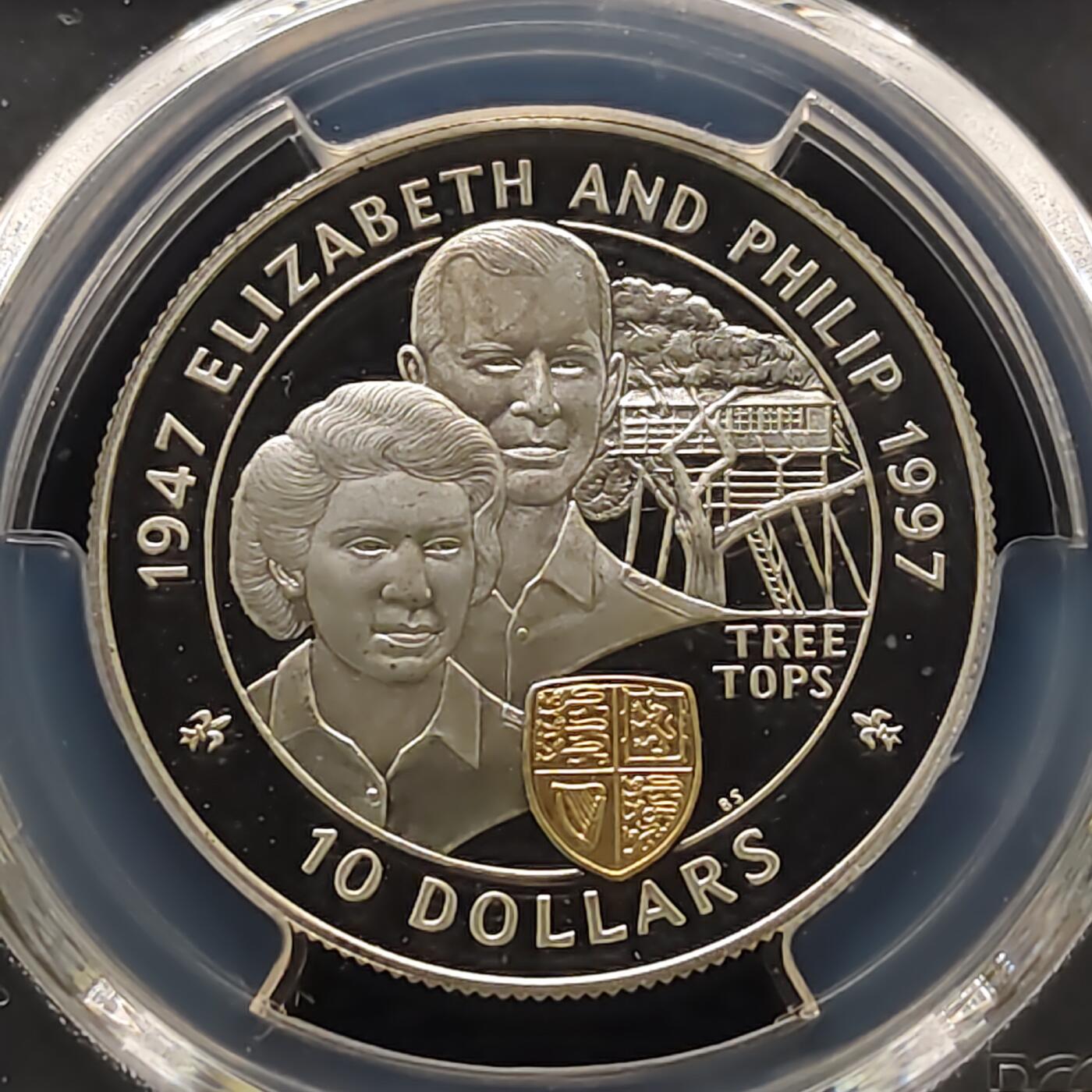 【全场包邮】纯粹捡漏拍481场（免费代拍第18场） 斐济1997年10元女王金婚局部镀金精制克朗型纪念银币-PCGS PR67 DCAM