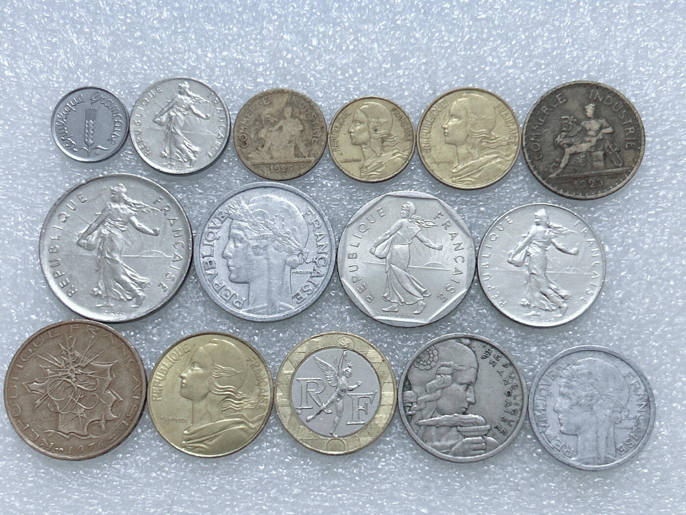 第一海外回流一元起拍收藏 散集专场  第272期 法国硬币 15枚 无重复