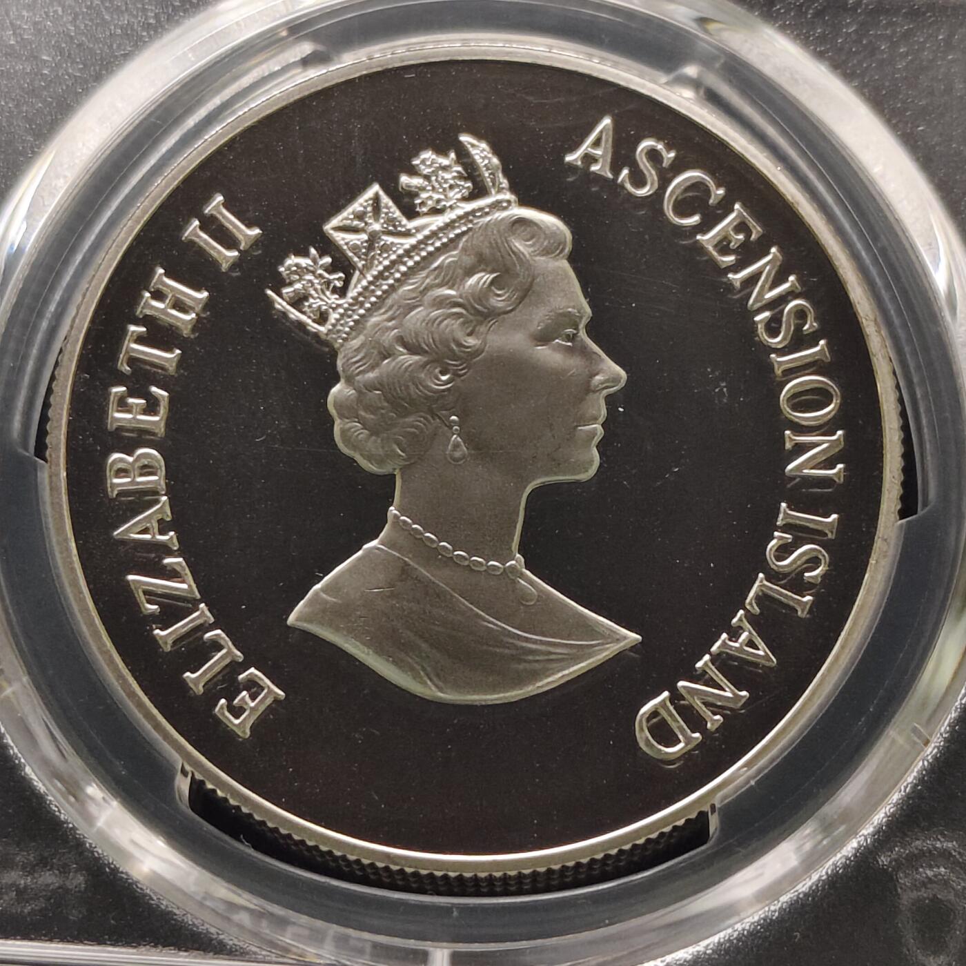 【全场包邮】纯粹捡漏拍481场（免费代拍第18场） 阿松森群岛1997年50便士女王金婚局部镀金精制克朗型纪念银币-PCGS PR67 DCAM