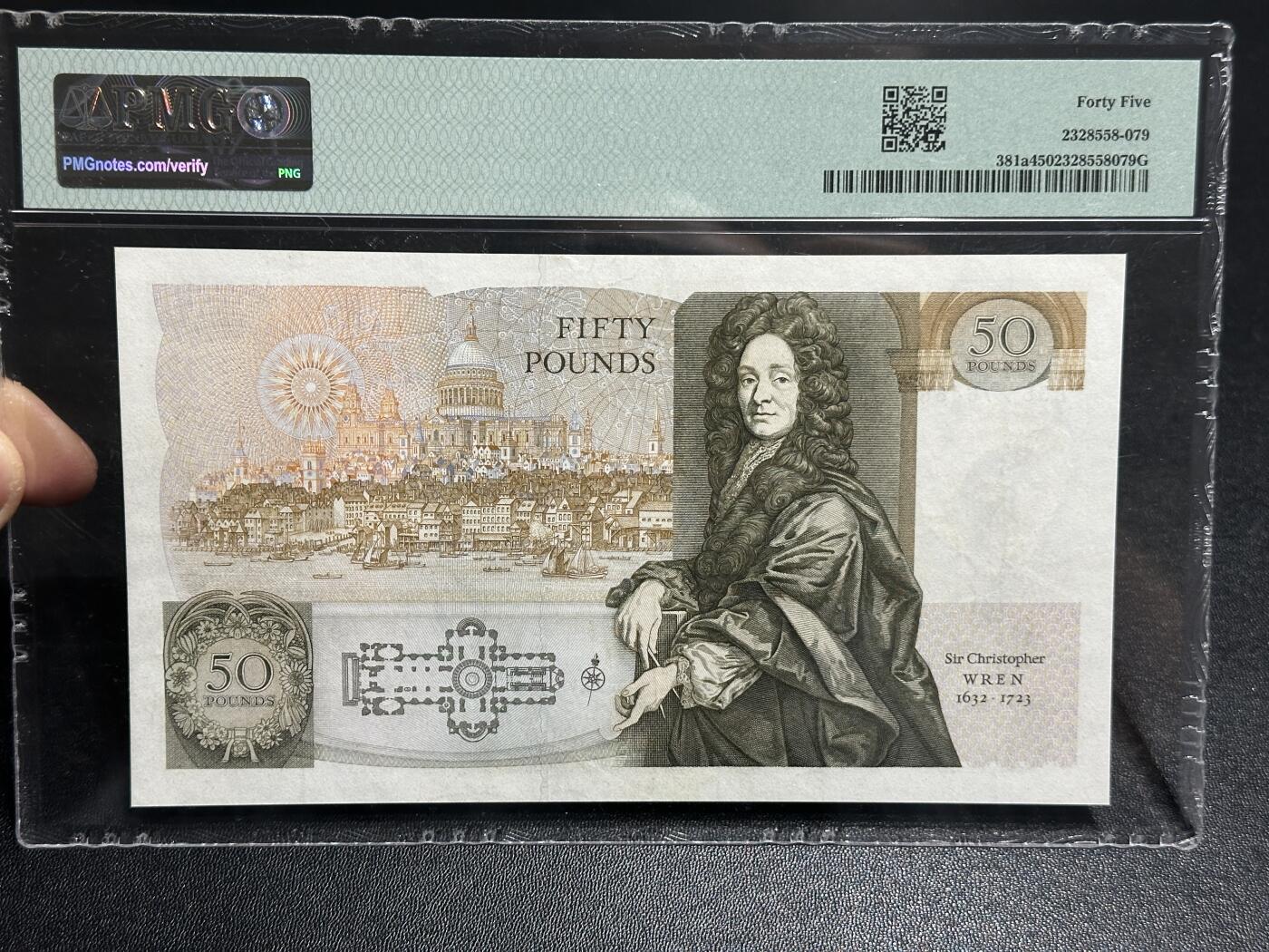 《外钞收藏家》第五百八十八期（优质场）（本平台长期征集拍品、欢迎藏友们联系合作） 1981-88年英国D序列50镑 PMG45