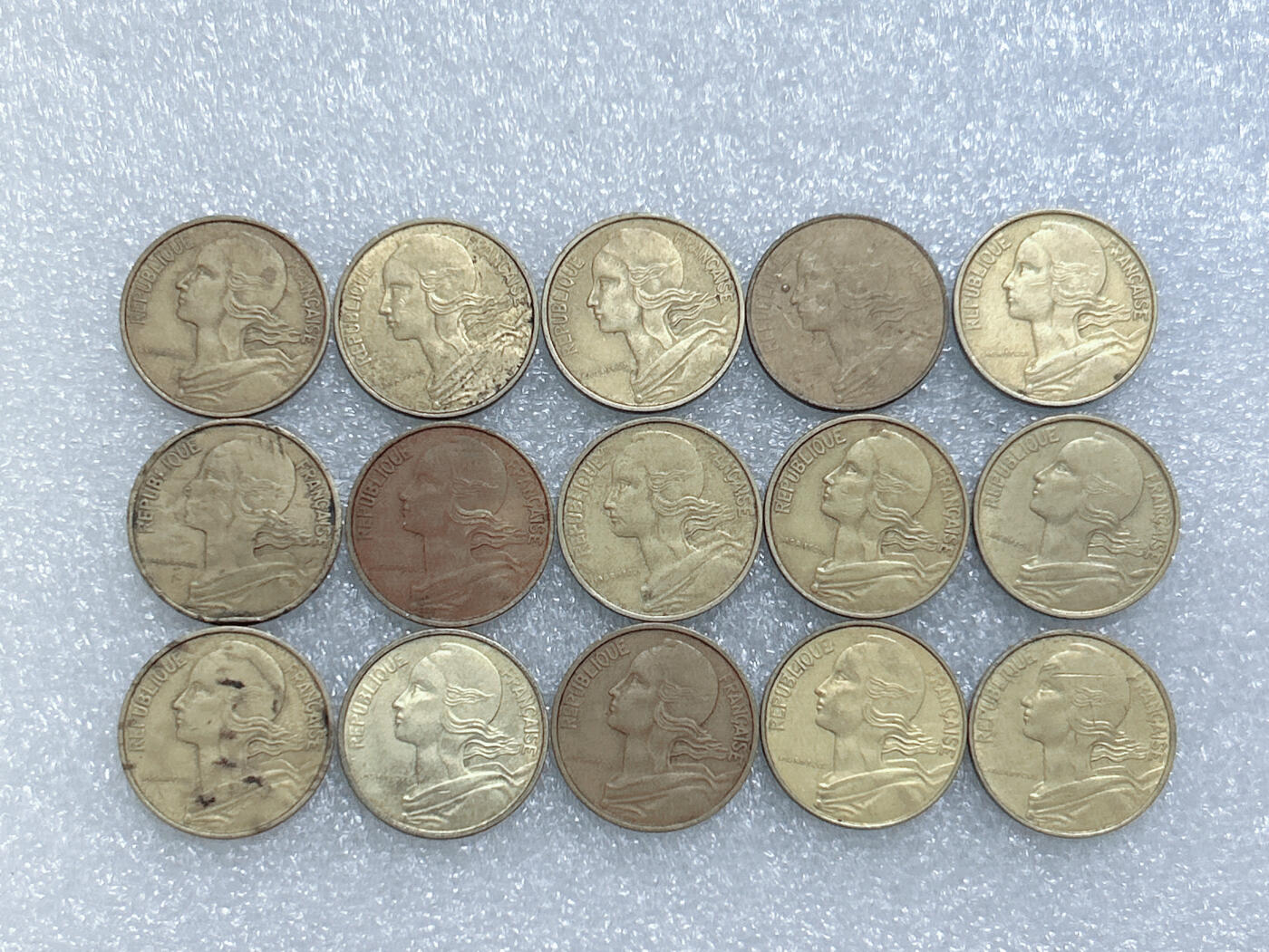 第一海外回流一元起拍收藏 散集专场  第272期 法国10分 15枚