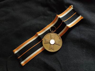 时顺第二十六拍 - 铭记历史，珍爱和平 德国特殊时期圆盘战功奖章，kvm，早起橙色绶带，较为稀有