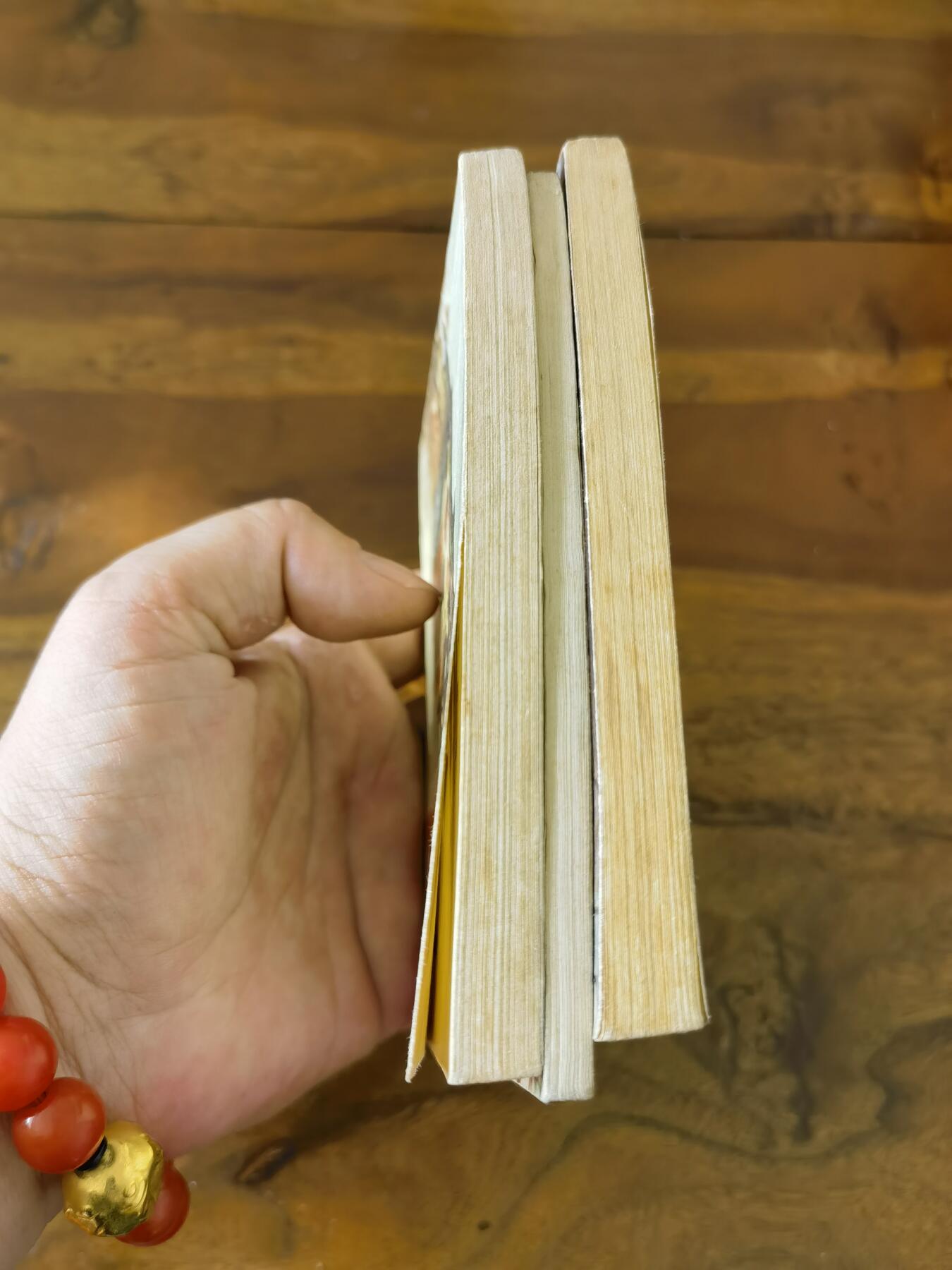 五六十年代老版经典老电影绘画连环画拍卖会