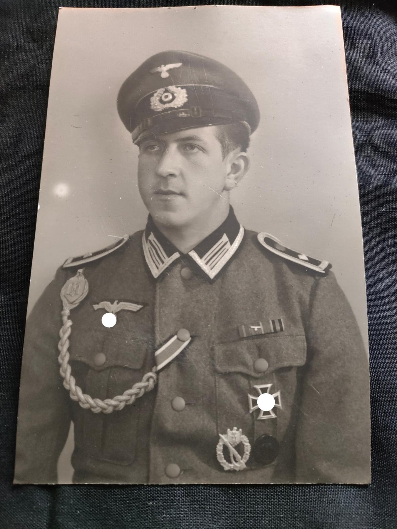 时顺第二十六拍 铭记历史，珍爱和平 冻肉，国防军服役，德奥合并，苏台德四联略，国防军服役与苏台德有勋饰，附带原主照片一张