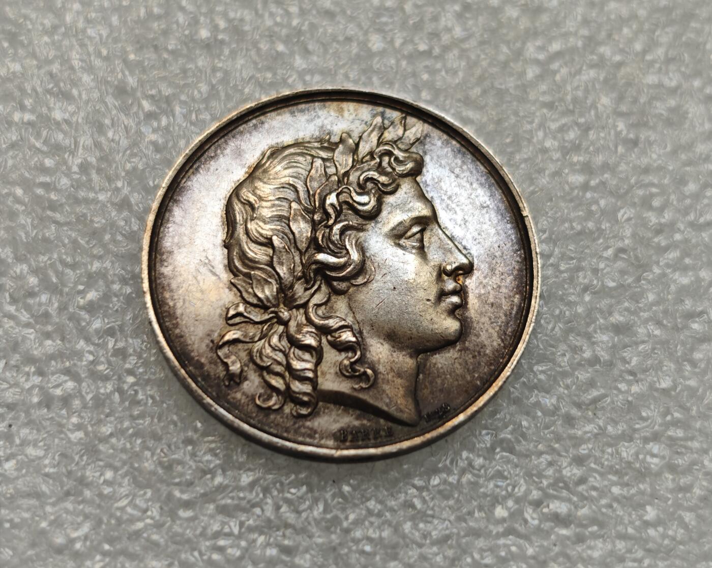 瓶子🏺第218期拍卖会  1700年法国古希腊阿波罗头像JETON银质币章