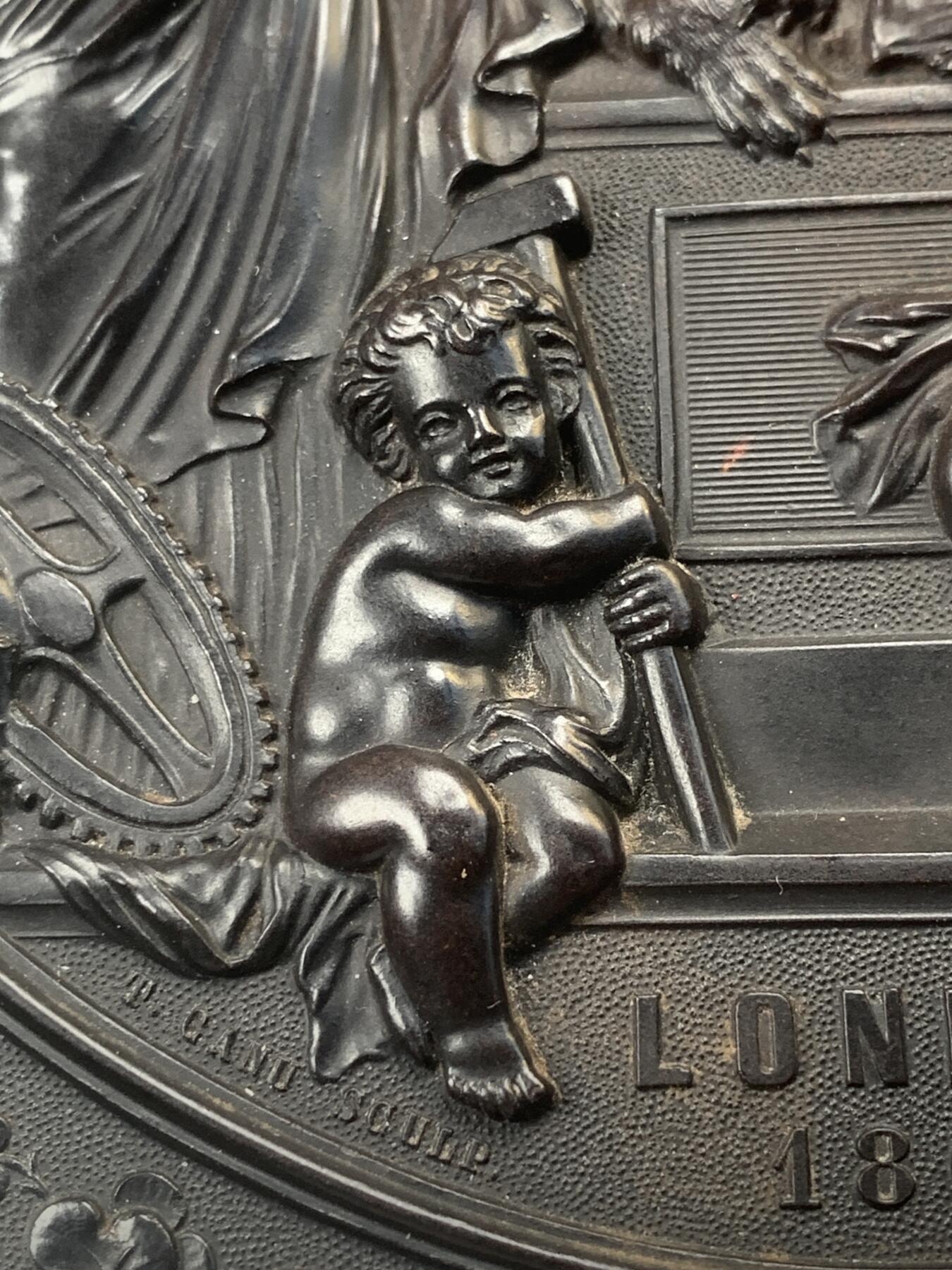 掌中浮雕-藏着的欧洲第043场