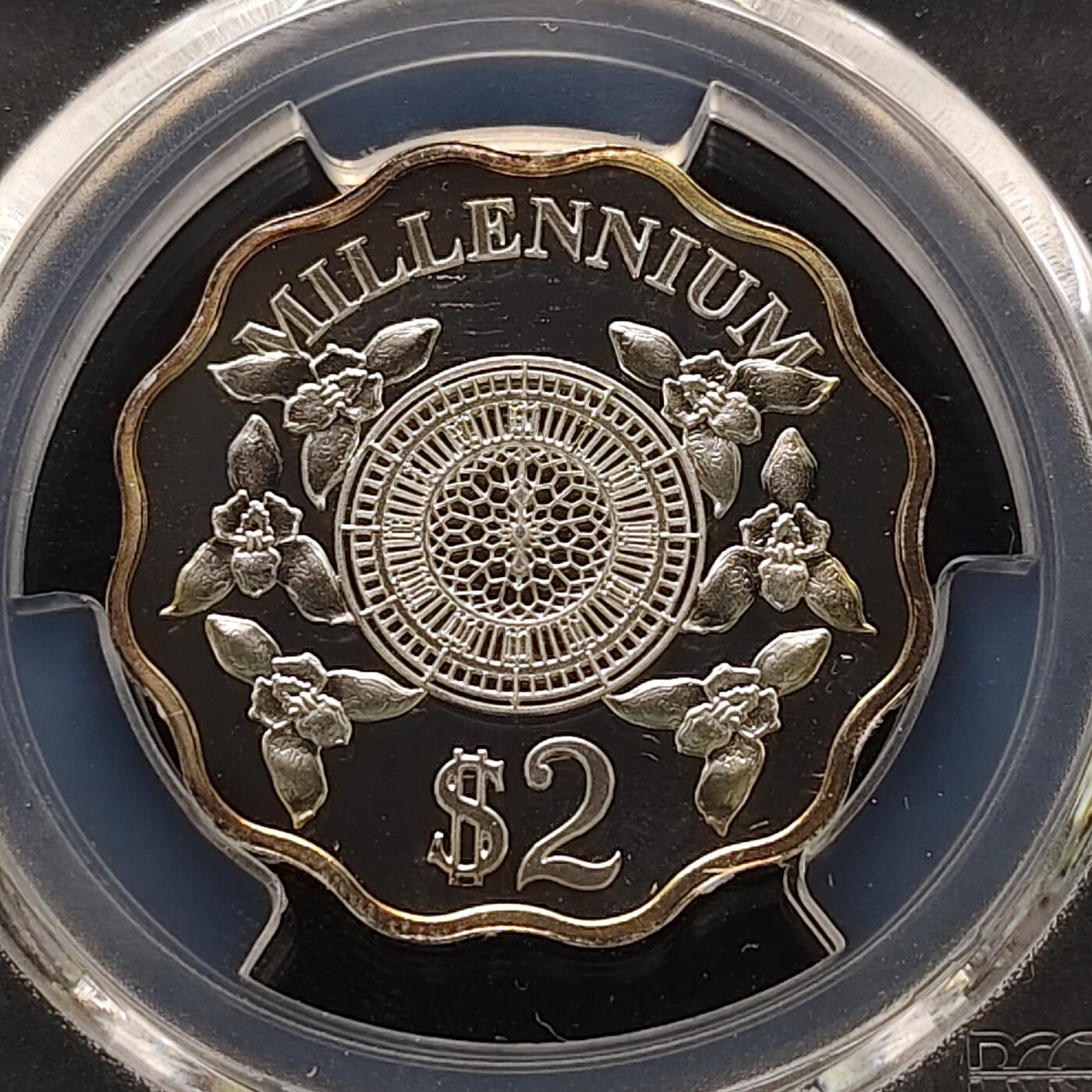 【全场包邮】纯粹捡漏拍481场（免费代拍第18场） 开曼群岛2000年2元千禧年兰花花齿形精制纪念银币-PCGS PR68 DCAM