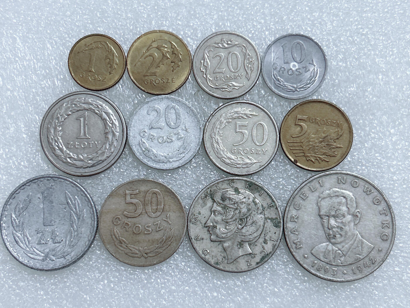 第一海外回流一元起拍收藏 散集专场  第272期 波兰不同面值硬币 12枚