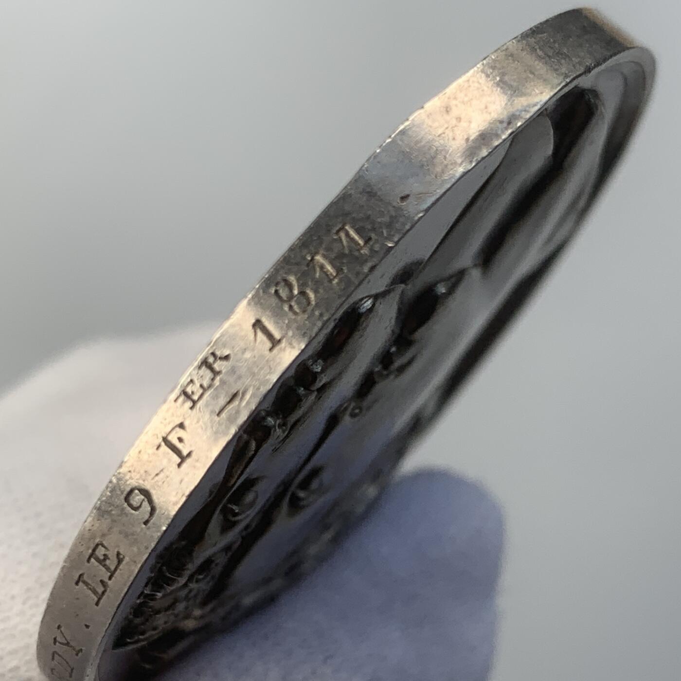 掌中浮雕-藏着的欧洲第043场 1810年拿破仑和玛丽亚·路易丝在巴黎卢浮宫举行婚礼原铸银章，41mm，原铸银章