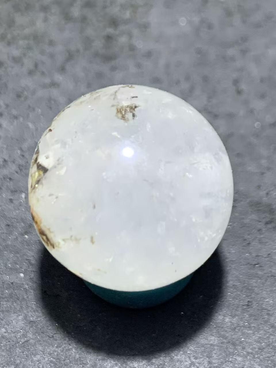 精美满冰飘战国红玛瑙圆珠一颗！