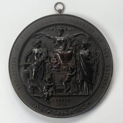 掌中浮雕-藏着的欧洲第043场 - 1862年伦敦世界博览会奖牌（仿木材料），149mm，178g