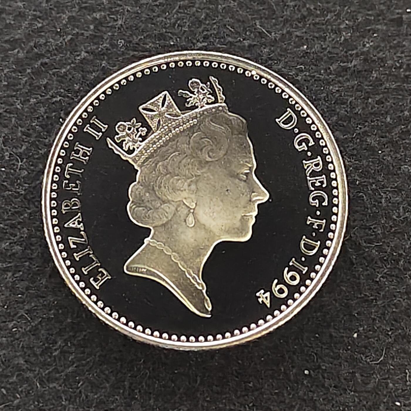 【全场包邮】纯粹捡漏拍480场（免费代拍第17场） 英国1994年10便士精制币