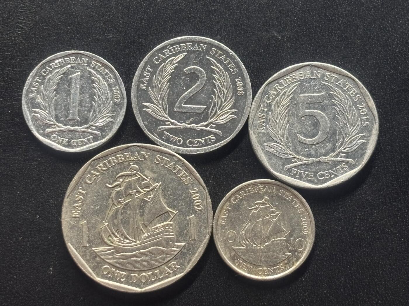 邮泉阁限时拍卖第三十七场 英国殖民地、属地硬币专场（硬币在国外。请付邮费6元。） 英属东加勒比老年版5枚