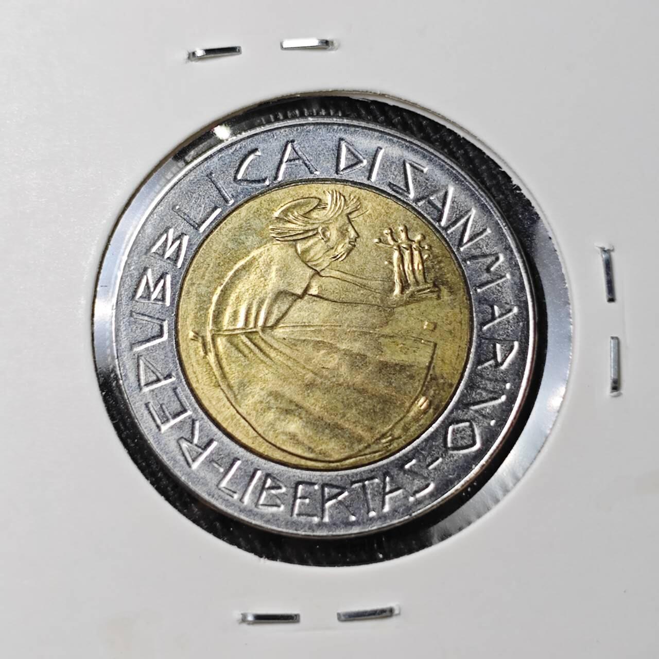 KK钱币收藏小铺 （套币 好品/批量散币 银币）专场  2月预留时间 周末发货  圣马力诺500里拉双色币 好品