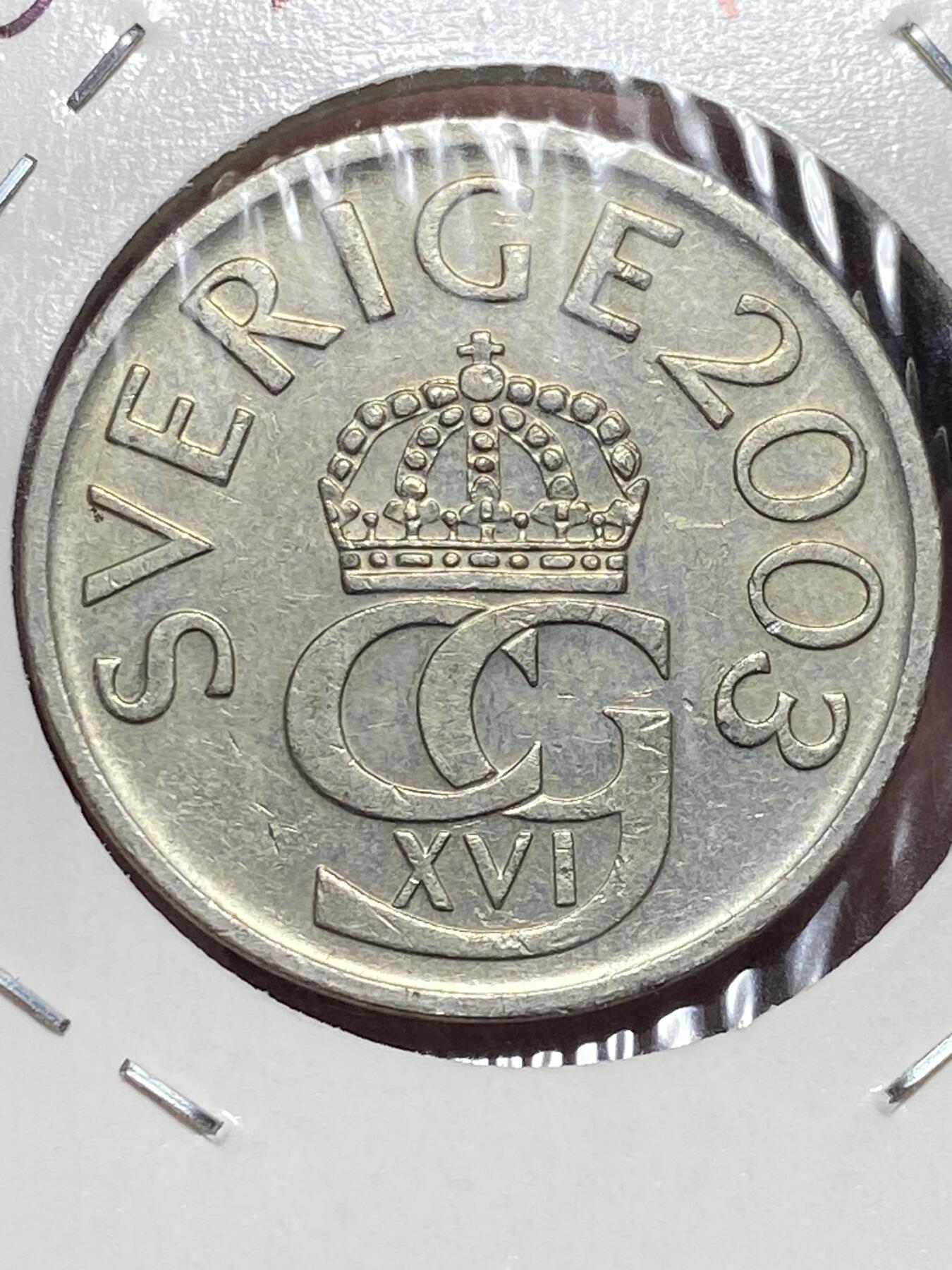 2025年第一百三十二场(总第一百五十八场）外国好品纸夹散币场(免佣金) 瑞典🇸🇪2003年5克朗(卡尔十六世古斯塔夫第二版，H标)