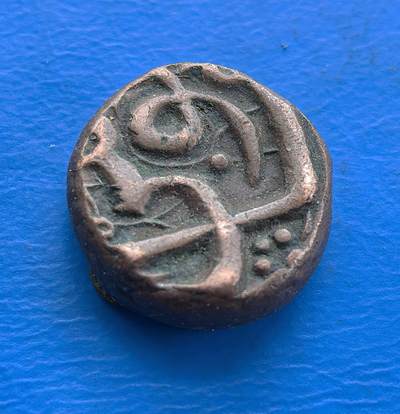 外国优质老铜币银币，周六九点倒数截拍，满百包邮，可寄存半年，喜欢朋友微信扫描二维码可直接参拍 - 中亚铜币直径12mm