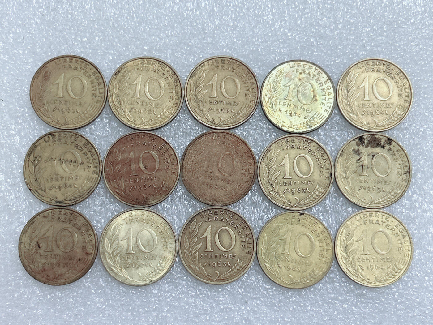 第一海外回流一元起拍收藏 散集专场  第272期 法国10分 15枚