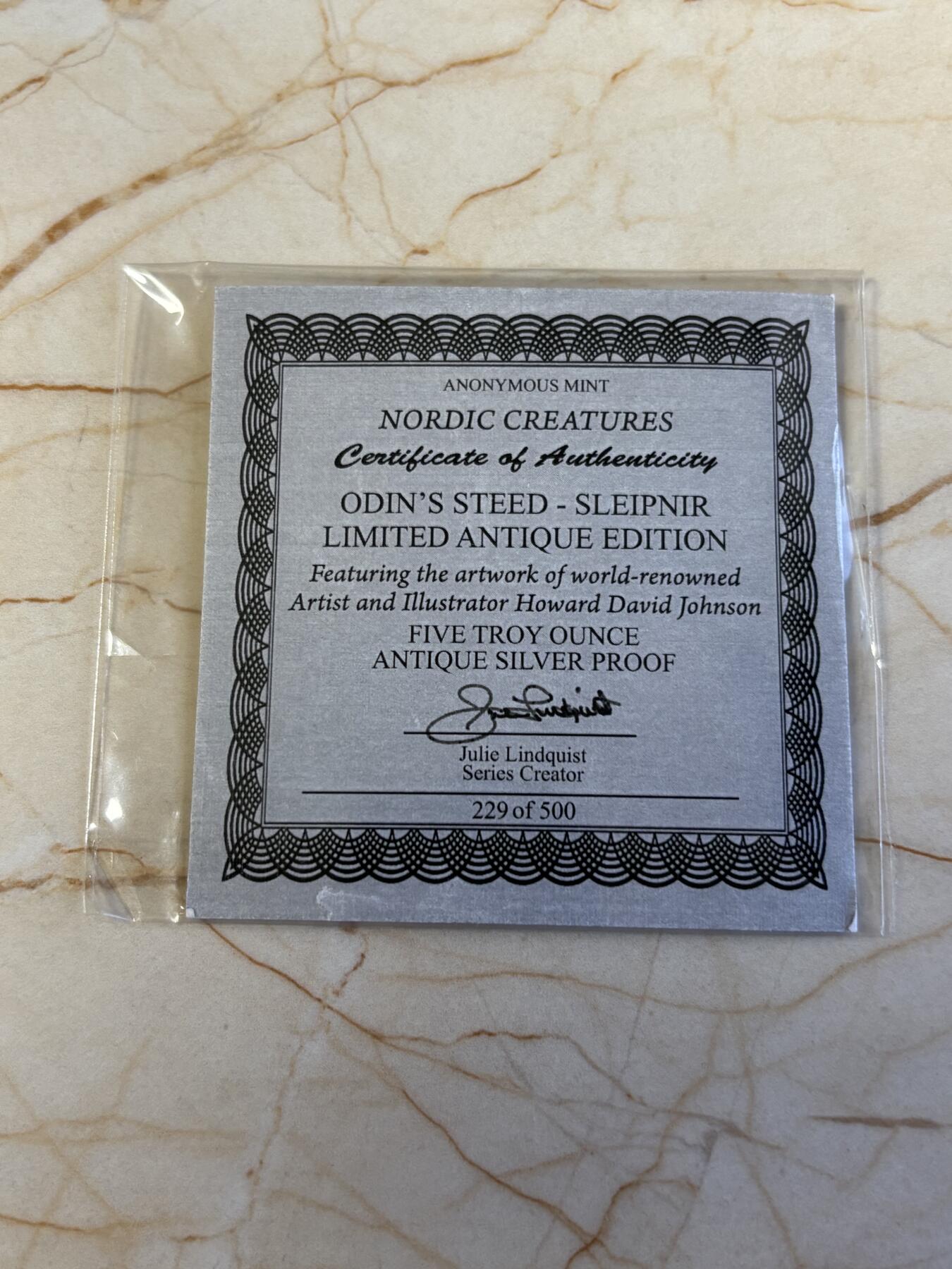 第183期拍卖 北欧神话生物5盎司纪念银章带盒证书，直径63毫米，999银