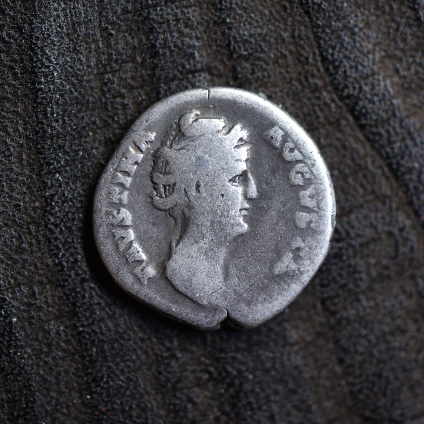 【良泉】第42期【自动场】12月4日晚19.30点开拍！99枚域外古代钱币专场 