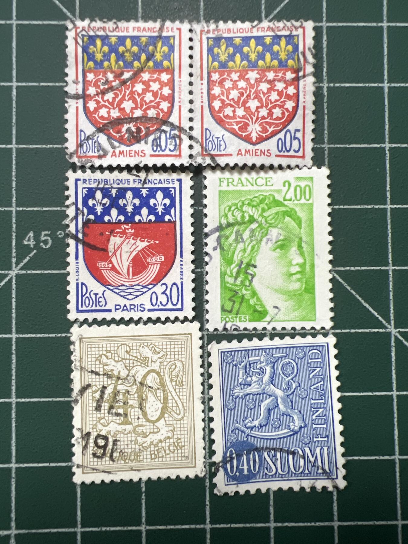 第1061 邮票专场 （无押金，捡漏，全场50包邮，偏远地区除外，接收代拍业务，本店十天发一次货） 邮票3