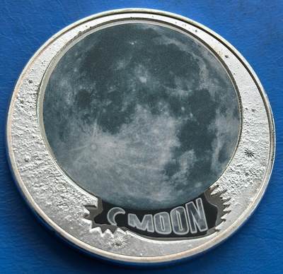 外国优质老铜币银币，周六九点倒数截拍，满百包邮，可寄存半年，喜欢朋友微信扫描二维码可直接参拍 - 俄罗斯月球镀银彩色纪念章，直径39.8mm，重29.2克