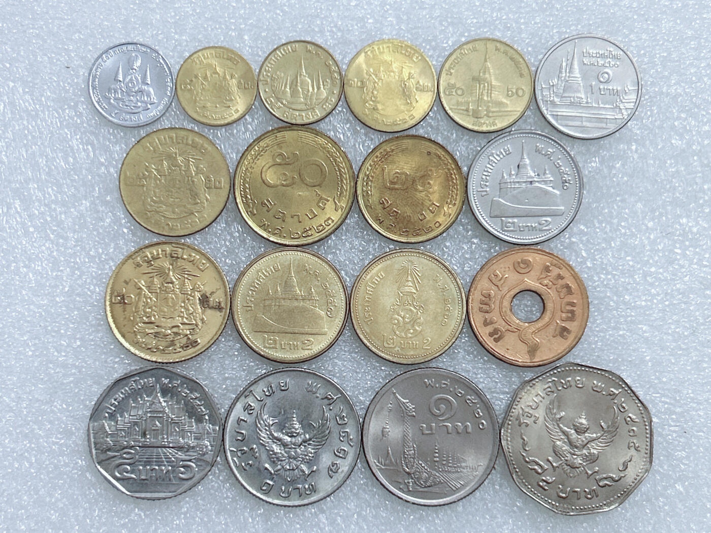 第一海外回流一元起拍收藏 散集专场  第272期 泰国硬币18枚 无重复 原光好品