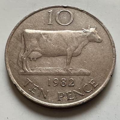 🌹外币初藏🌹🐯2025年第132场  每周二四六晚8️⃣点 接代拍 - 根西岛1982年10便士