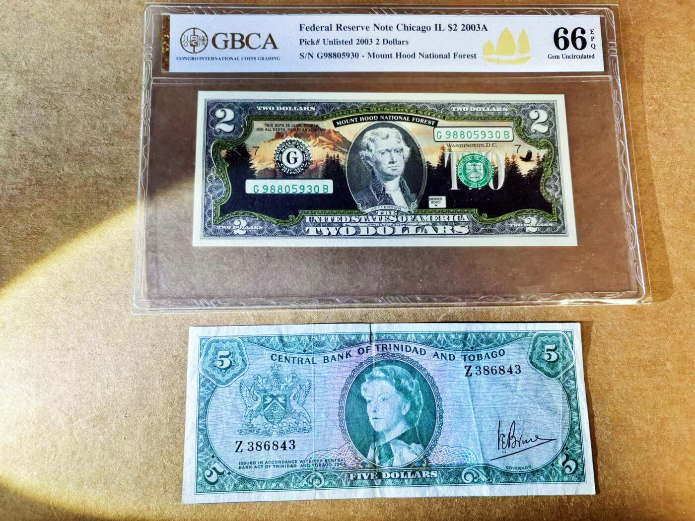 【Blue Auction】世界纸币精拍第755期——18级TOP拍卖/信誉/品质/专业/高效💫 美国 2003年2美金 彩版 国评&特立尼达和多巴哥 1964年5元 戎装女王 流通品相