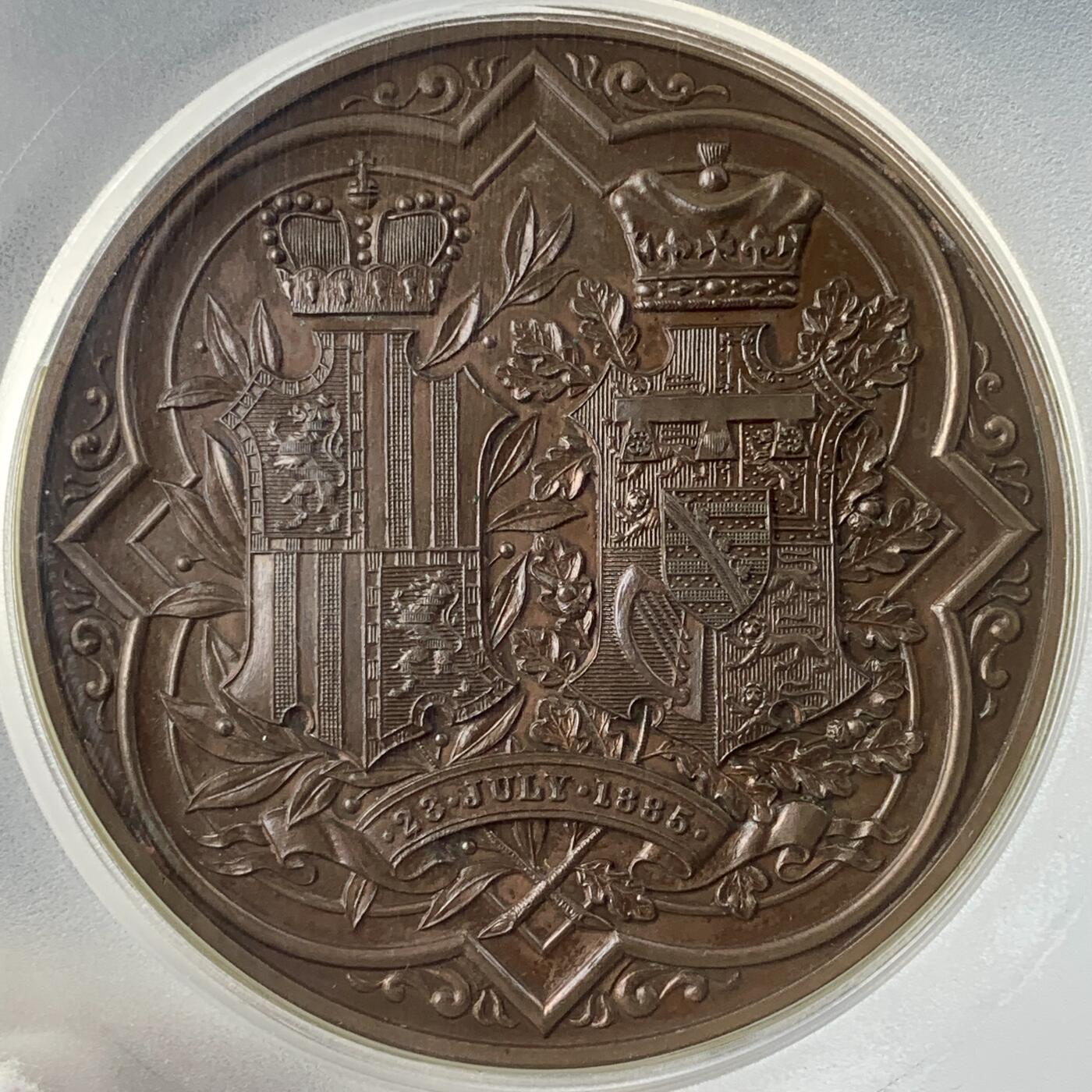 掌中浮雕-藏着的欧洲第043场 PCGS SP63 ：1855年英国维多利亚女王最小的女儿比阿特丽斯公主与巴腾堡的亨利王子大婚铜章，64mm