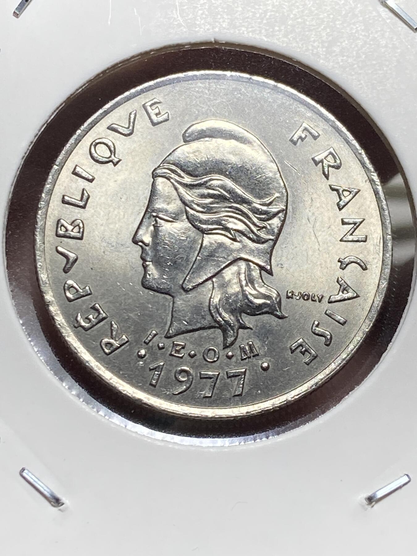 2025年第一百三十二场(总第一百五十八场）外国好品纸夹散币场(免佣金) 原光好品–法属新赫布里底1977年10法郎(第二套流通硬币，Dolphin –海豚标)