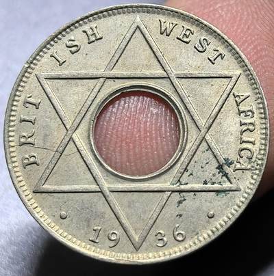 外国优质老铜币银币，周六九点倒数截拍，满百包邮，可寄存半年，喜欢朋友微信扫描二维码可直接参拍 - 英属西非1936年爱德华八世1/10便士