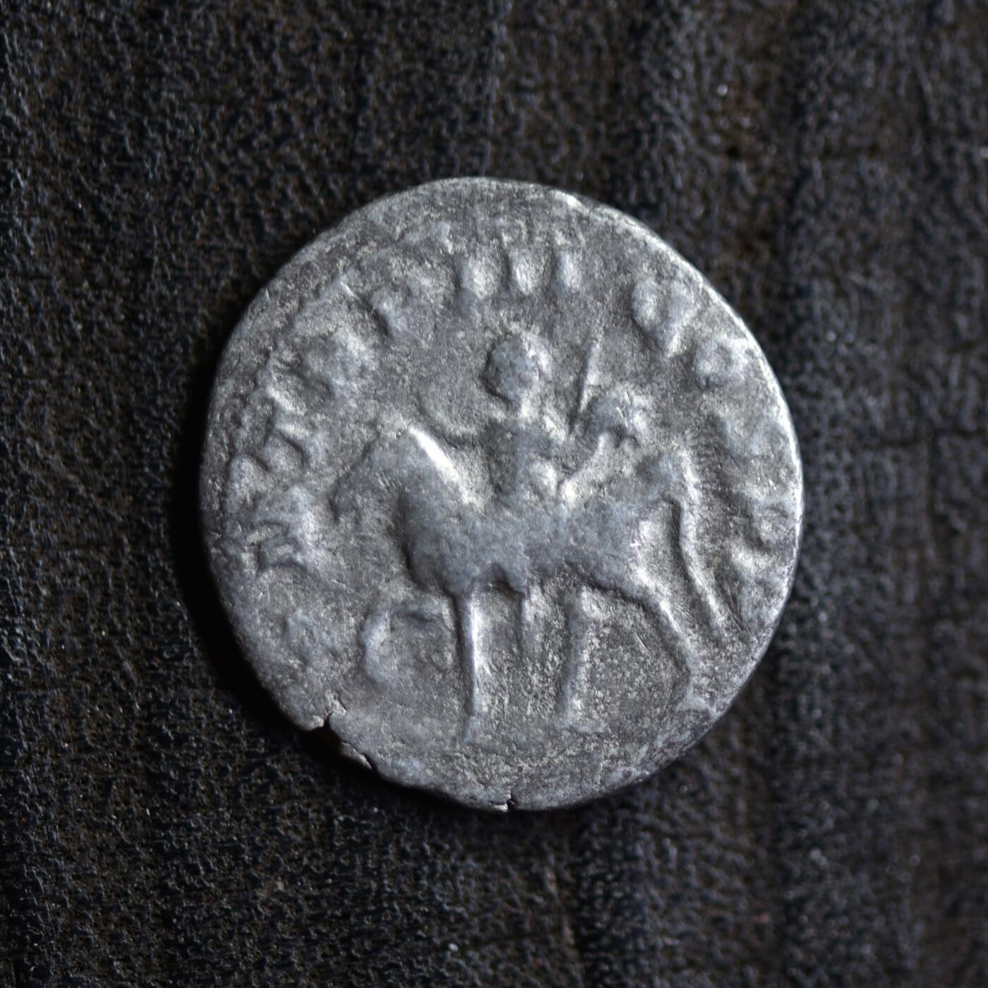 【良泉】第42期【自动场】12月4日晚19.30点开拍！99枚域外古代钱币专场 