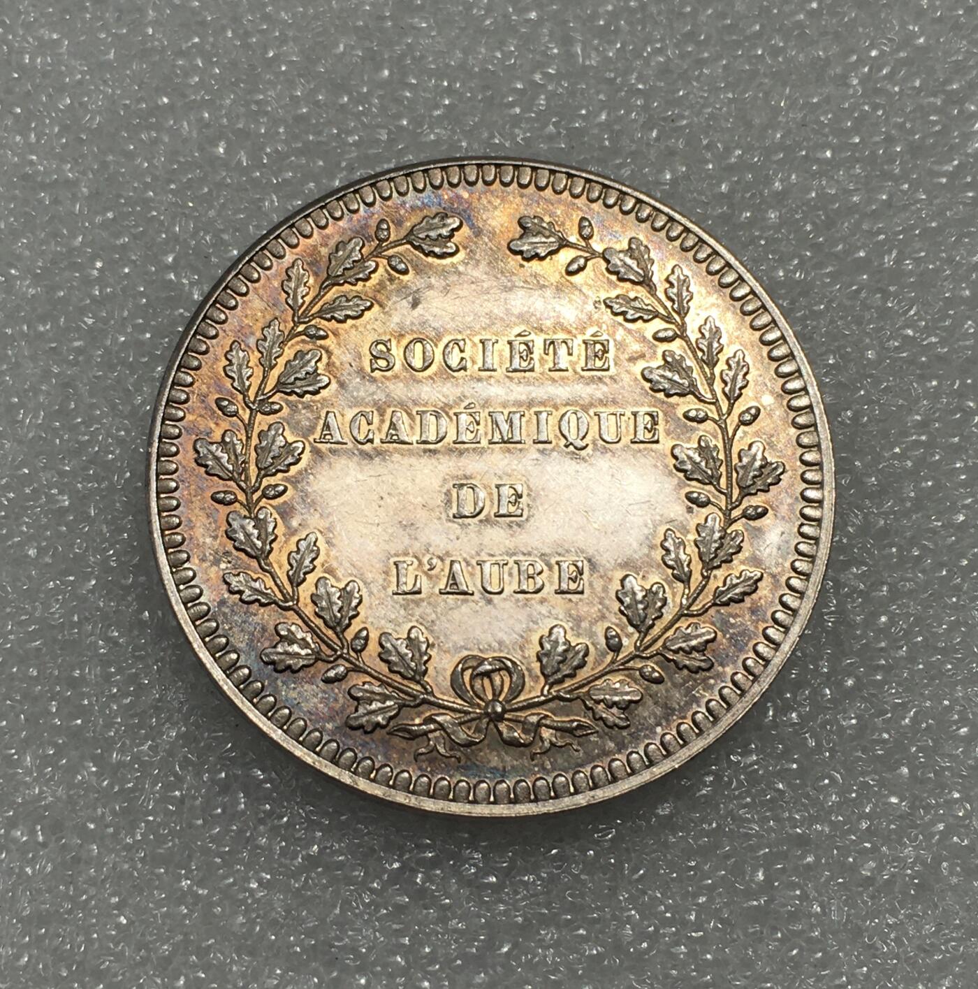 世界钱币专场拍卖 每周二开拍 法国19世纪银章 14.3克