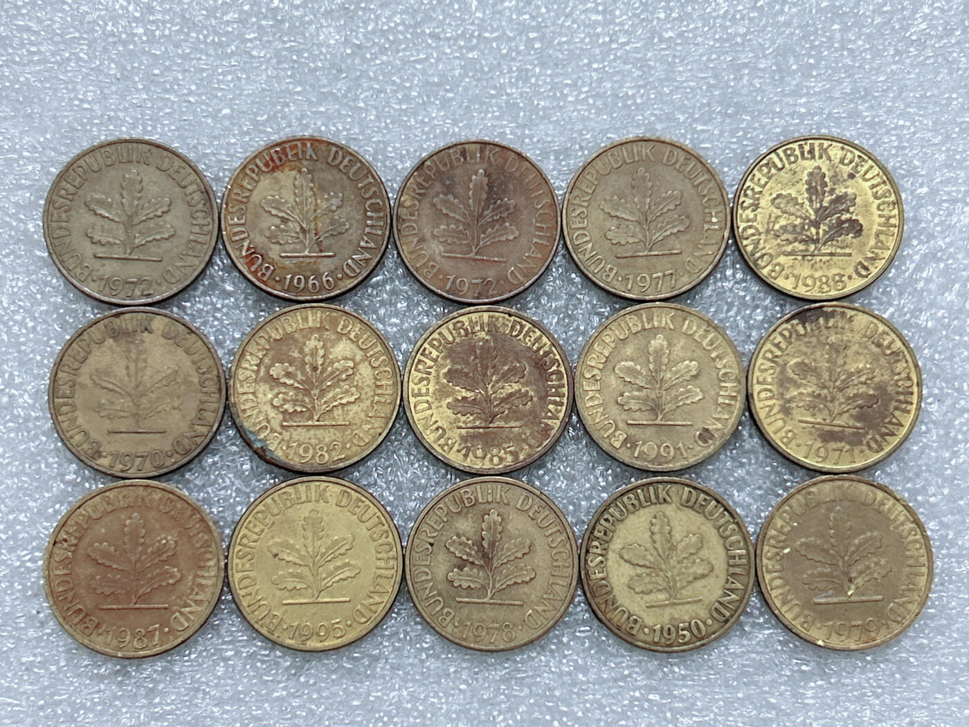 第一海外回流一元起拍收藏 散集专场  第272期 德国10芬尼硬币 15枚