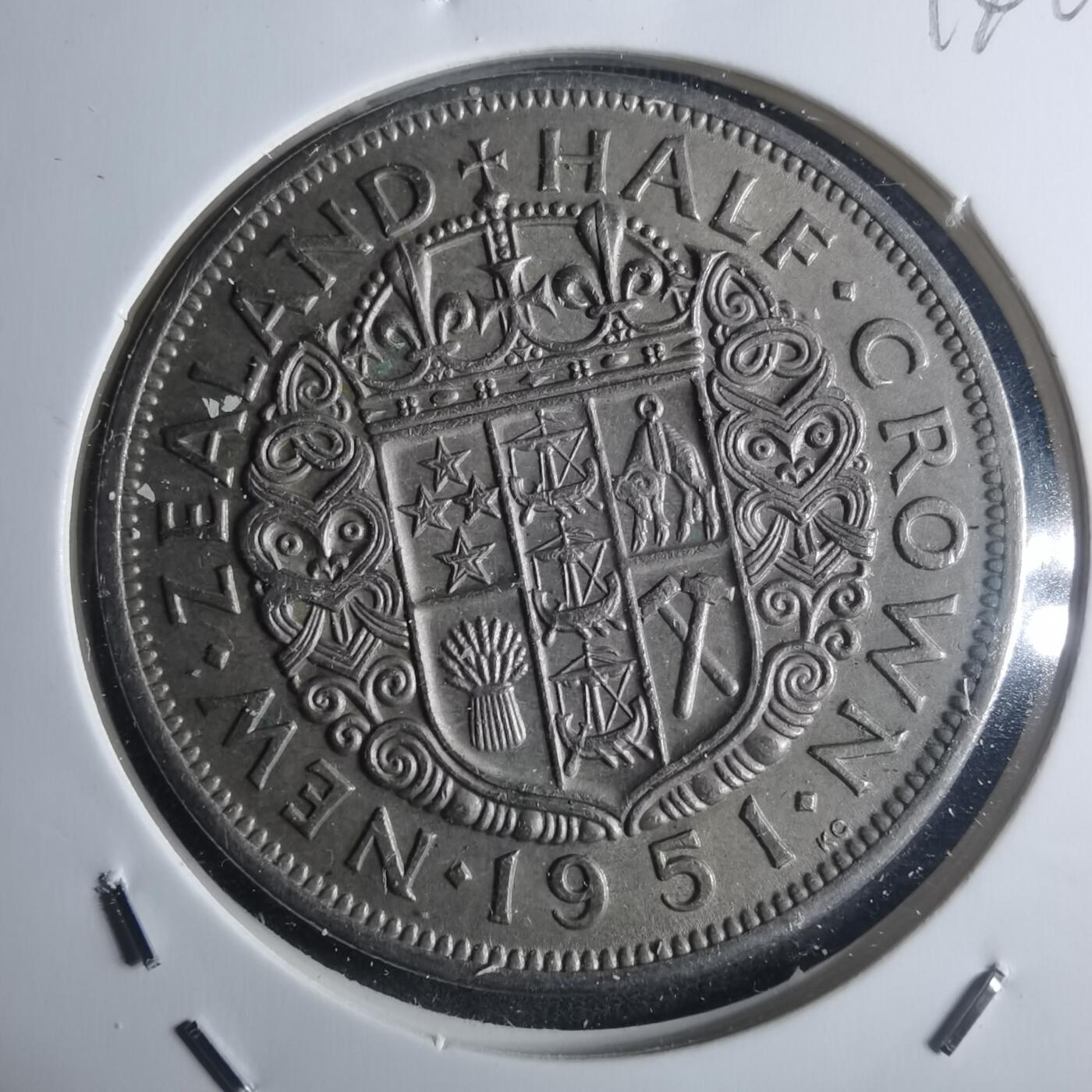 沼泽如烟--第914场 新西兰1951年半克朗