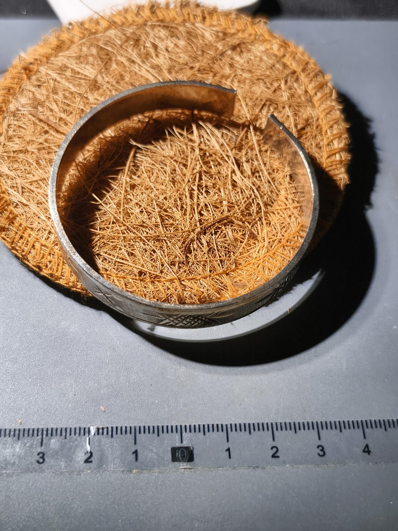 88期回流戒指饰品杂件纪念章丝路钱币专场 手镯