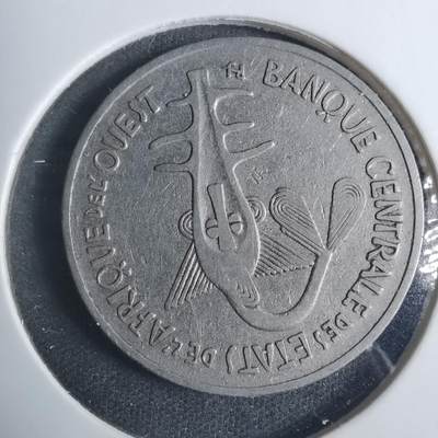 沼泽如烟--第915场 - 西非1969年100法郎