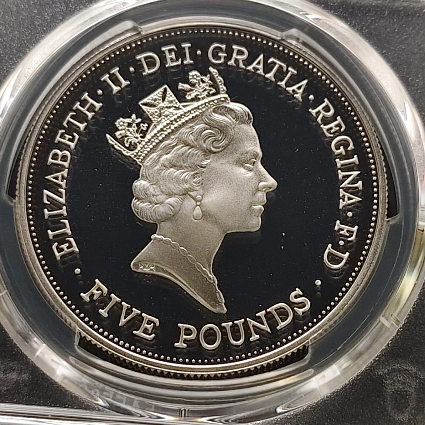 【全场包邮】纯粹捡漏拍481场（免费代拍第18场） 英国1990年5镑女王母亲90大寿精制克朗型纪念银币-PCGS PR69 DCAM