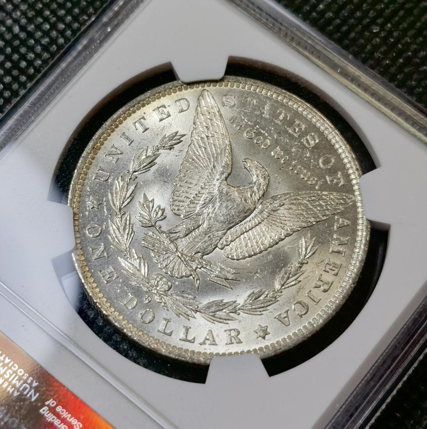 甄臻铺-世界币章拍卖（第40期）送拍享返佣金等优惠多多 NGC-MS64 1884年O版摩根，币面干净，不是烂大街的年份