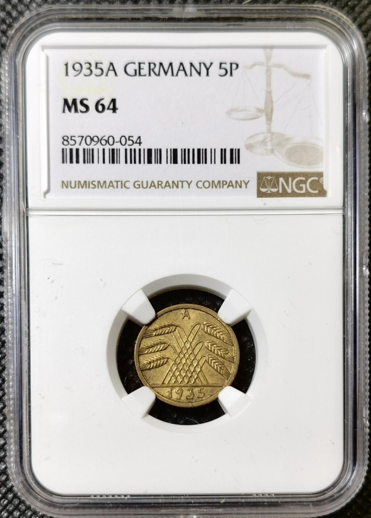 甄臻铺-世界币章拍卖（第40期）送拍享返佣金等优惠多多 NGC-MS64 魏玛德国1935A五芬尼铜币，卷拆品相，可藏