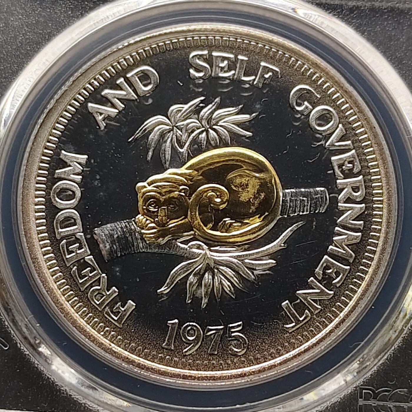 【全场包邮】纯粹捡漏拍481场（免费代拍第18场） 所罗门群岛1975年30元独立局部镀金精制克朗型纪念银币-PCGS PR66 DCAM