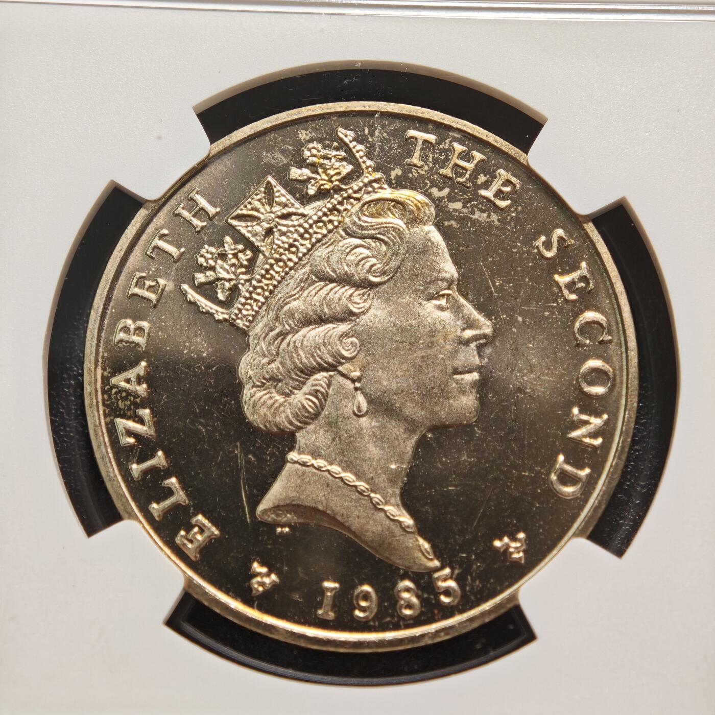 【德藏】世界币章拍卖第155期（拍品征集中~欢迎藏友联系） 唯一冠军分！1985年 英格兰银行5英镑骑士精制纪念银币 NGC PF63UC 状态极佳