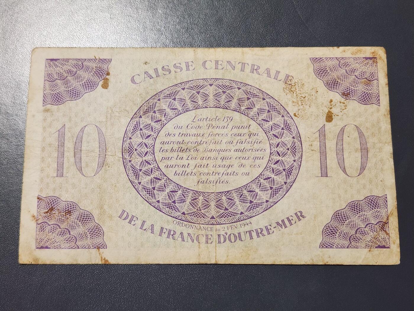 11月28号晚上8点 外国纸币自动截拍第64场 法属赤道非洲1944年10法郎 女神玛丽安娜 稀少