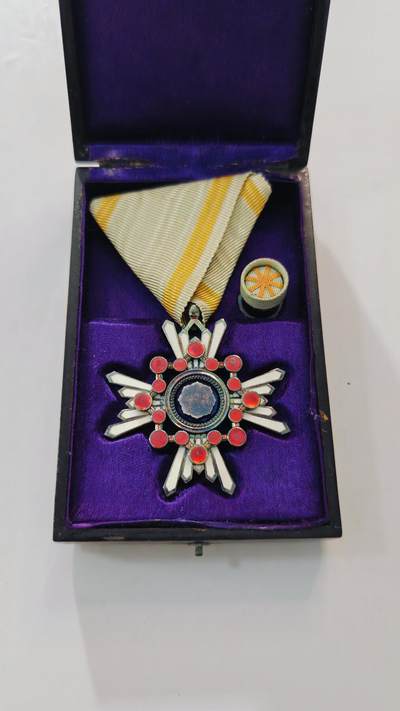 东亚勋章徽章主题拍卖3 - 勋五等瑞宝章