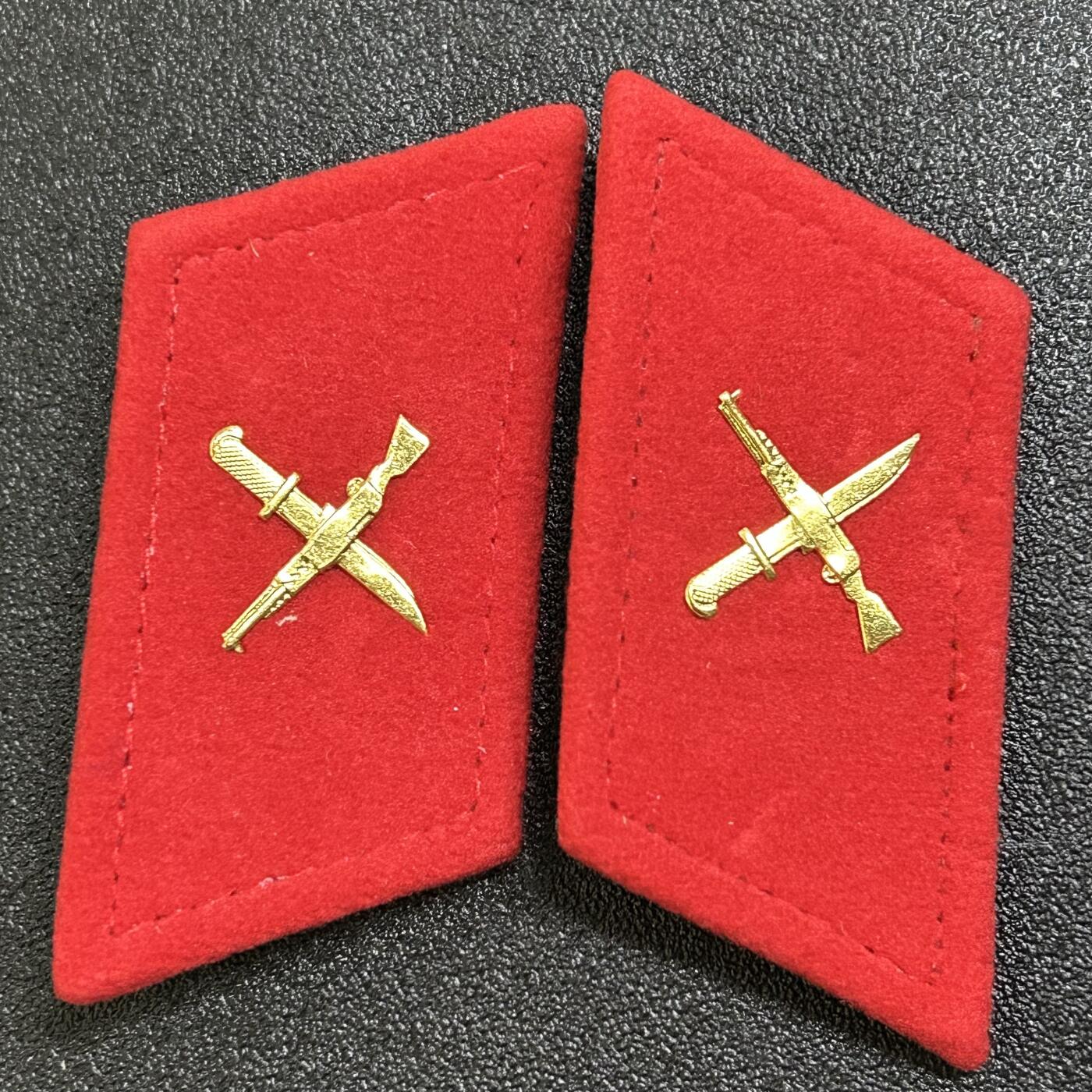 西秦中古拍卖第六十七期 越南人民军步兵领章 