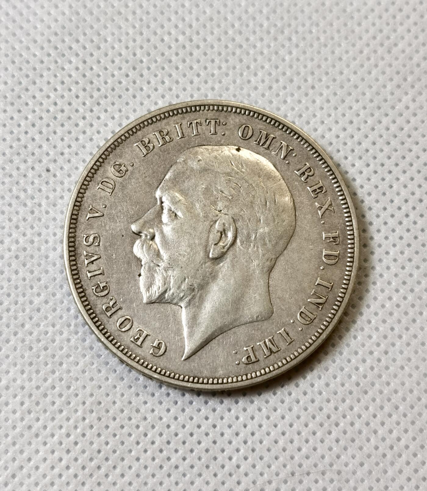 甄臻铺-世界币章拍卖（第40期）送拍享返佣金等优惠多多 英国乔治五世1935年木马剑克朗银币，细节见图